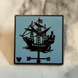 ❣️3/$18❣️ Captain Hook Ship Disney Pin